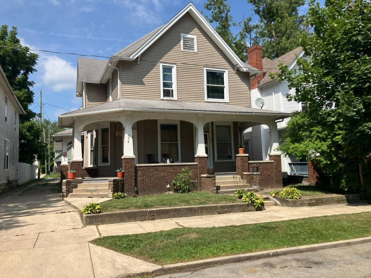 Apartment for rent at 938 Lincoln Ave, Fort Wayne, IN 46807