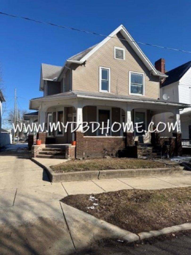 Apartment for rent at 938 Lincoln Ave, Fort Wayne, IN 46807