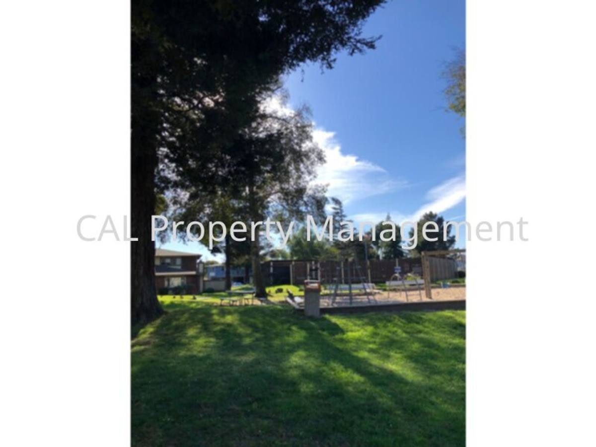 Condo for rent at 1823-4 Cherokee Dr, Salinas, CA 93906