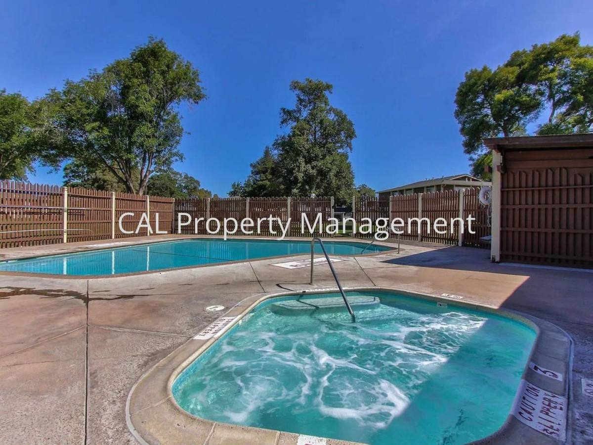 Condo for rent at 1823-4 Cherokee Dr, Salinas, CA 93906