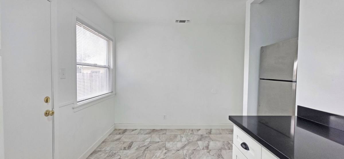 Townhouse for rent at 3800 Arden Way - 3701 Laguna, Sacramento, CA 95864
