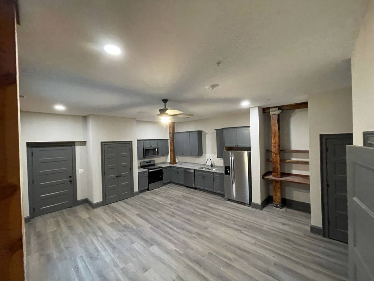 Apartment for rent at 34 Depot St, Hartwell, GA 30643