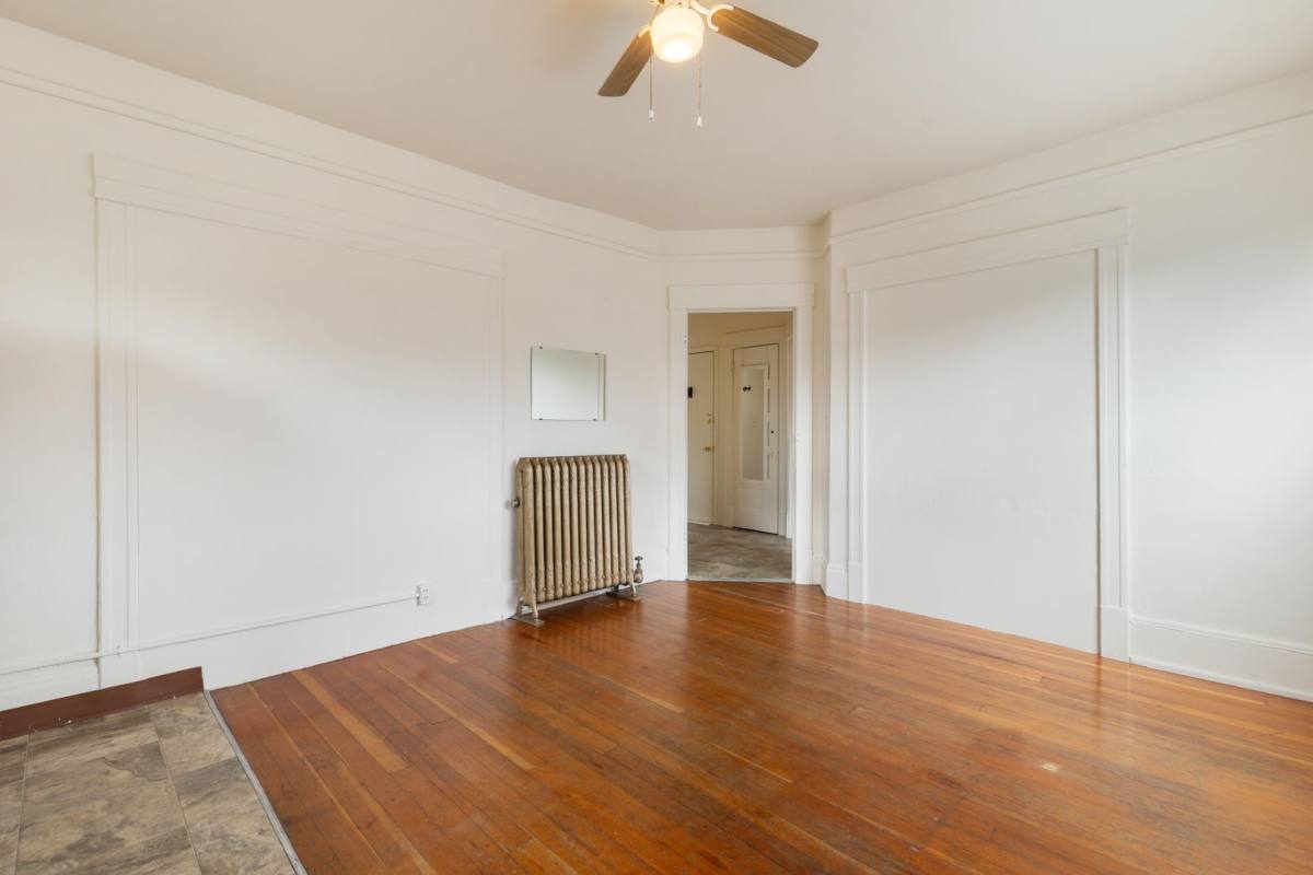 Apartment for rent at 431 14th Ave E, Seattle, WA 98112