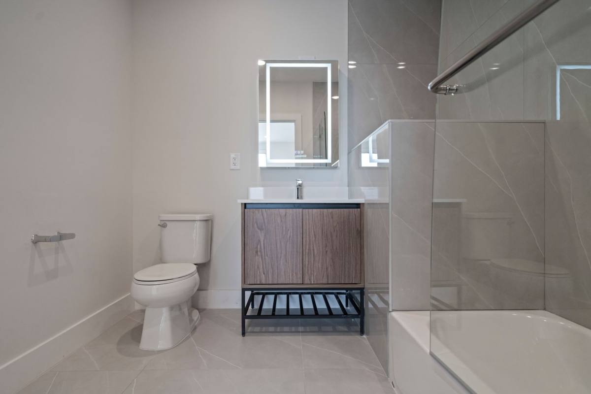 Apartment for rent at 431 62nd St, West New York, NJ 07093