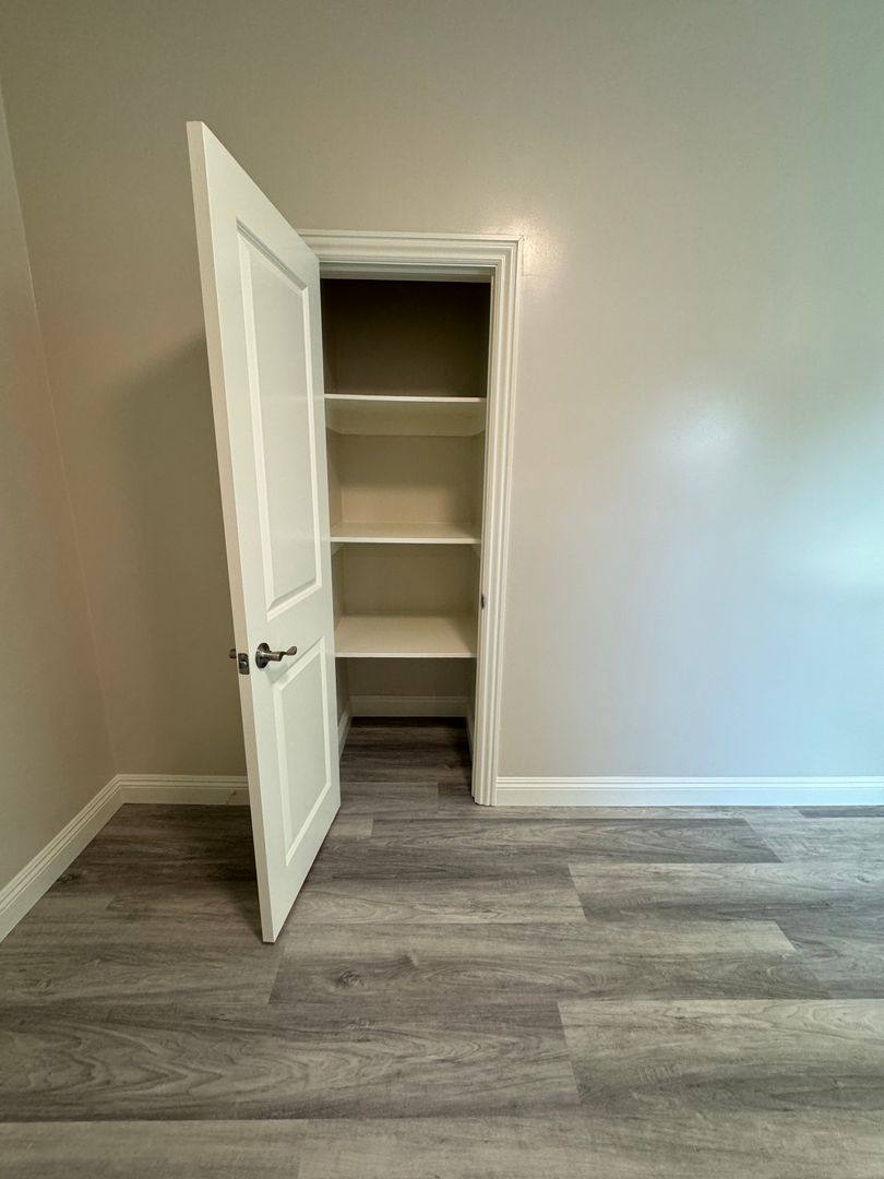 Apartment for rent at 1027 S Atlantic Blvd, Alhambra, CA 91803