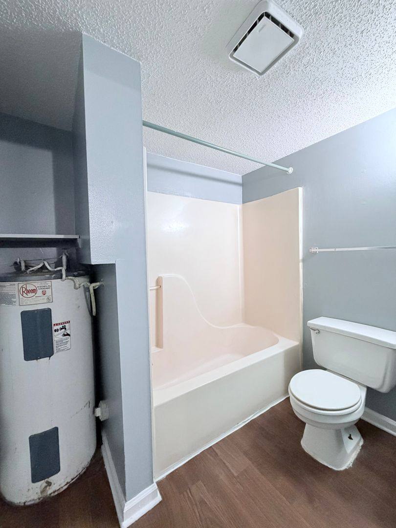 Apartment for rent at 2618 Carr St, Chattanooga, TN 37408