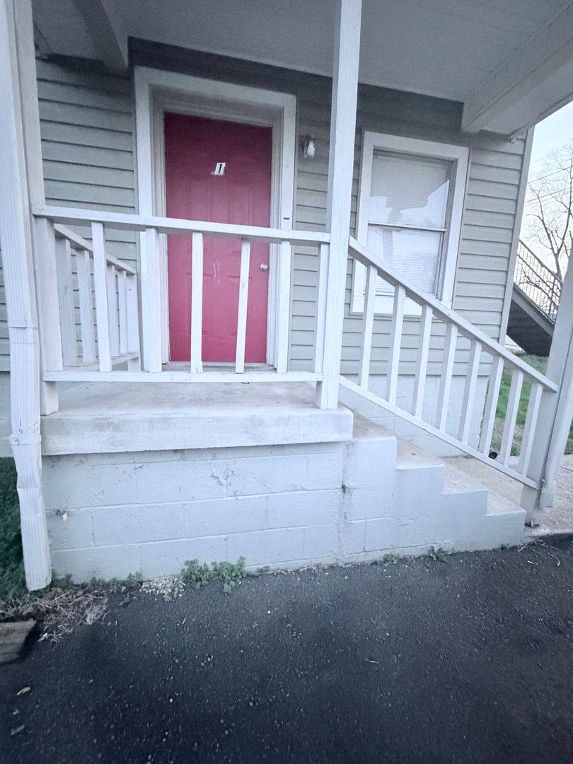 Apartment for rent at 2618 Carr St, Chattanooga, TN 37408