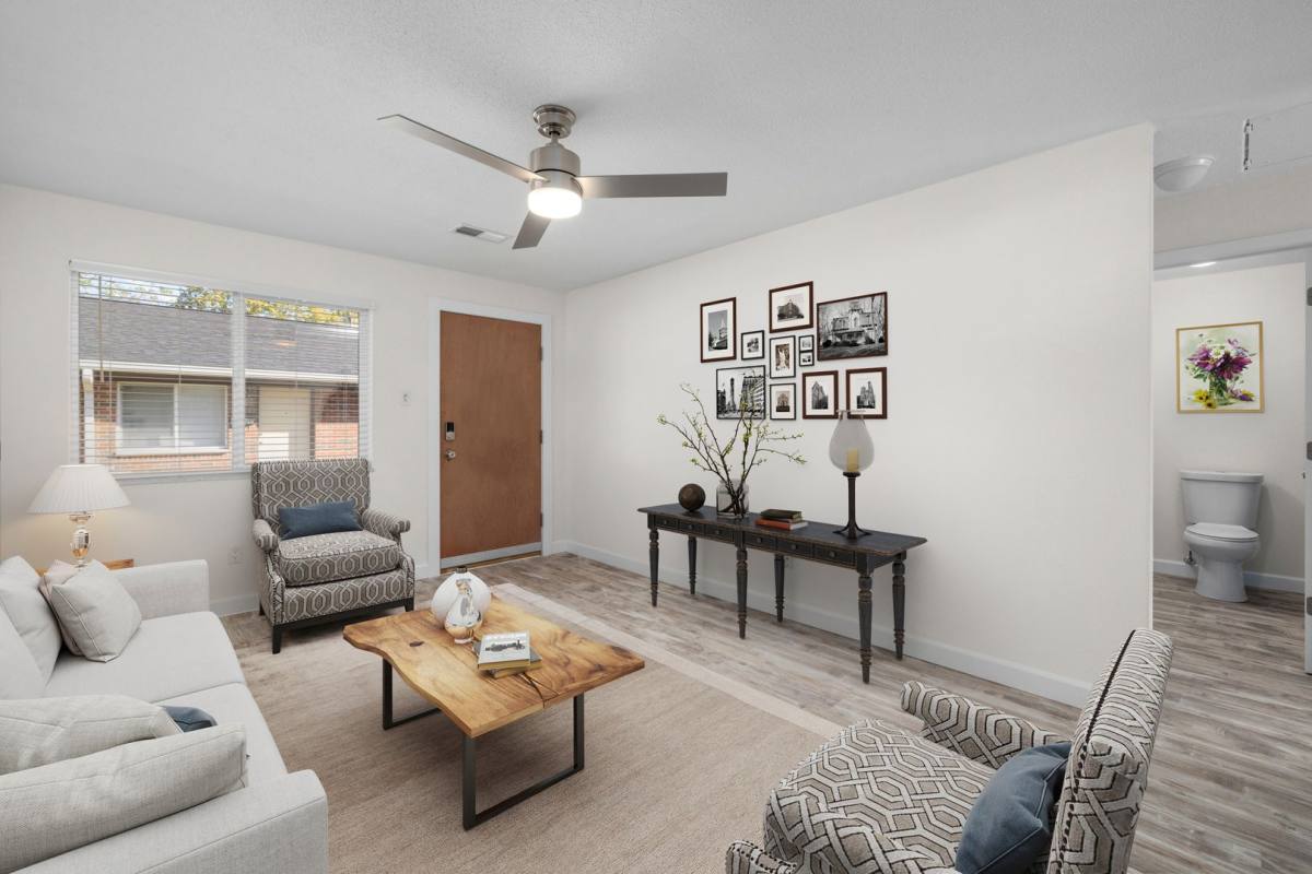 Apartment for rent at 901-996 Broadmoor Lane, Saint Charles, MO 63301