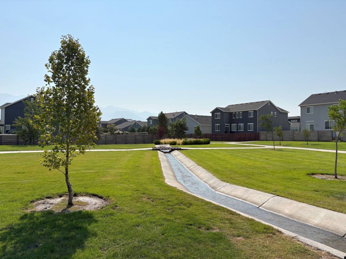 Townhouse for rent at 100 E 630 N, Vineyard, UT 84059
