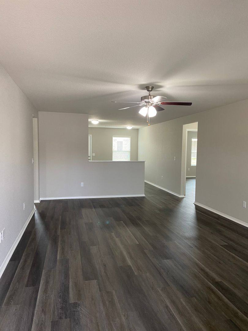 House for rent at 1725 Ryder St, Conway, AR 72032
