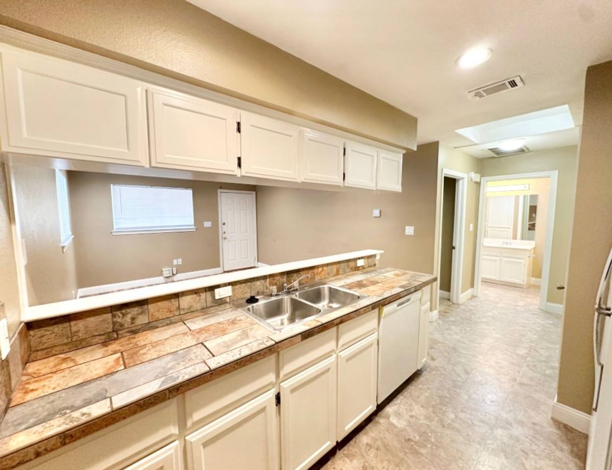 House for rent at 2308 W Hickory St, Denton, TX 76201