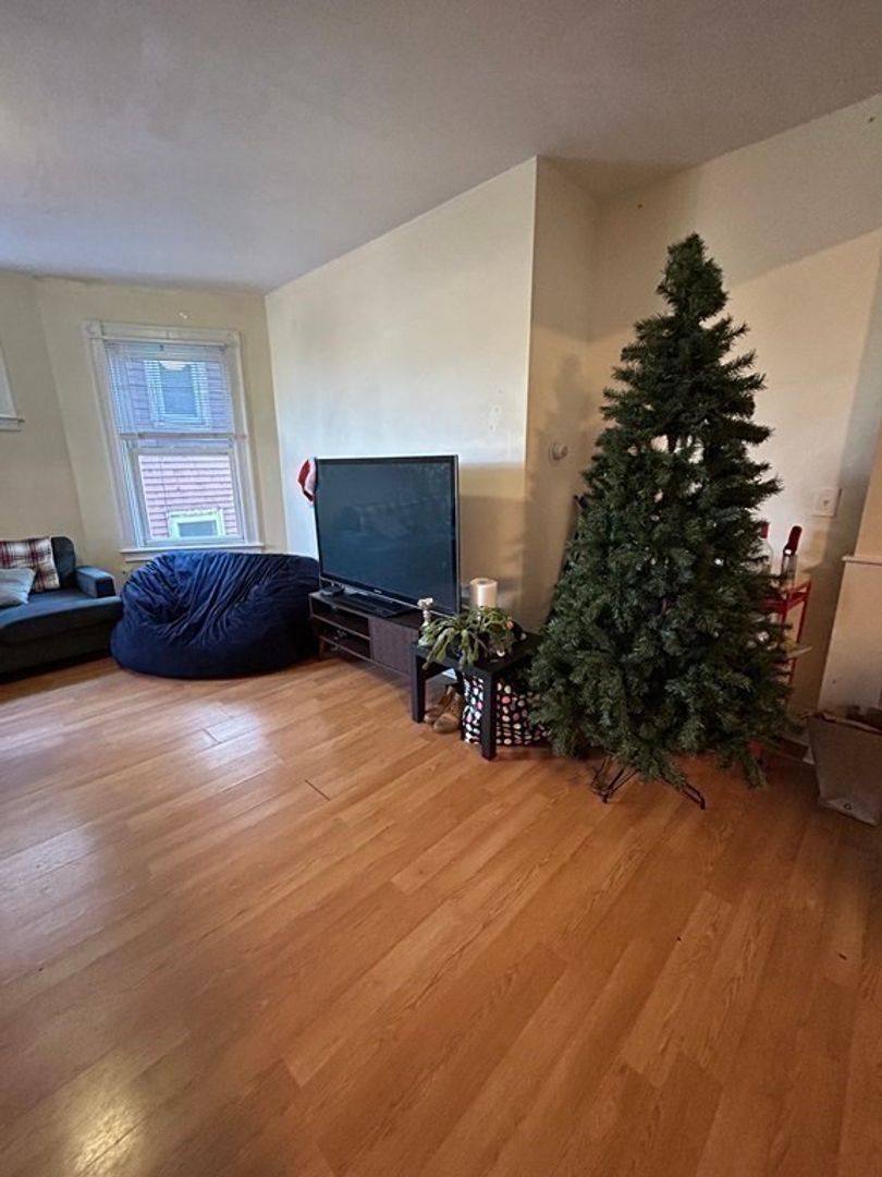 Apartment for rent at 38 Parker Hill Ave #2, Roxbury Crossing, MA 02120