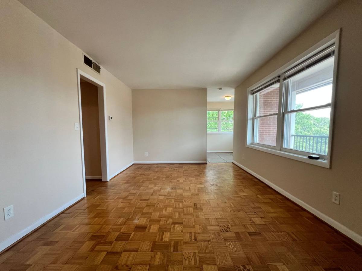 Apartment for rent at 801 3rd St #SW, Roanoke, VA 24016