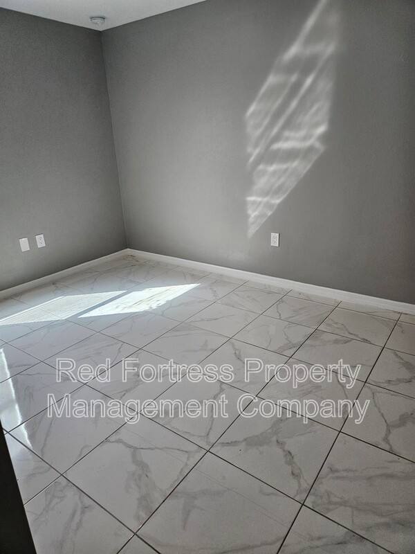 Apartment for rent at 310 Gordon Ave S, Lehigh Acres, FL 33973
