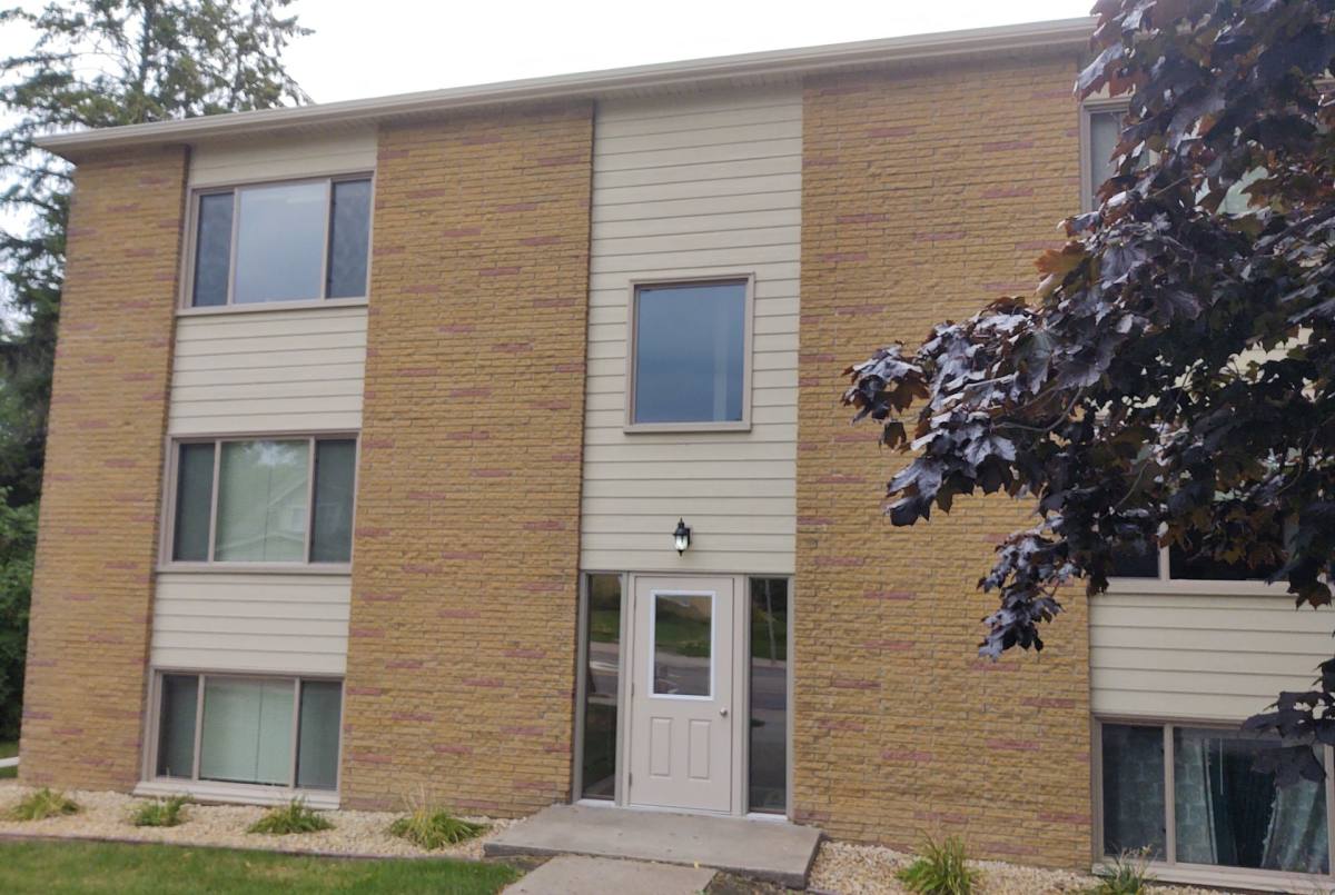 Apartment for rent at 304 Central Ave, Buffalo, MN 55313