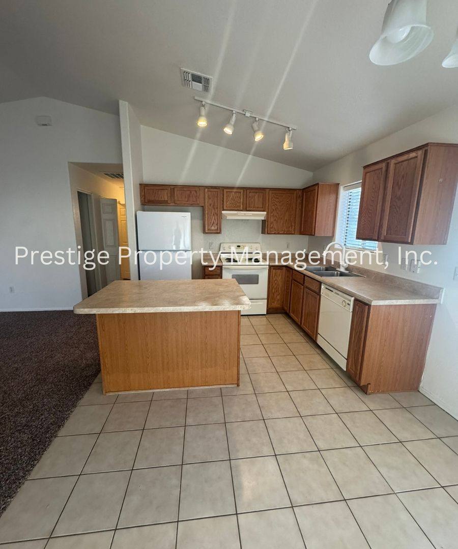 House for rent at 13199 E Alley Spring Dr, Vail, AZ 85641