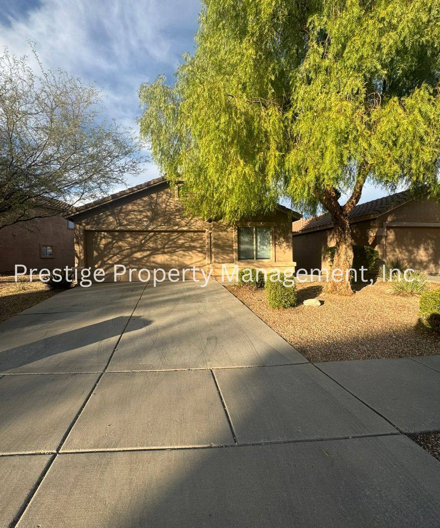 House for rent at 13199 E Alley Spring Dr, Vail, AZ 85641
