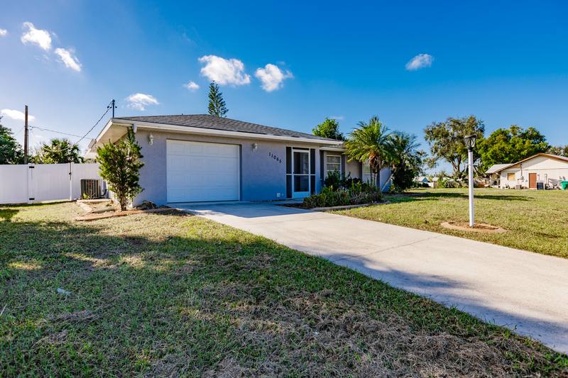House for rent at 11065 Waterford Ave, Englewood, FL 34224
