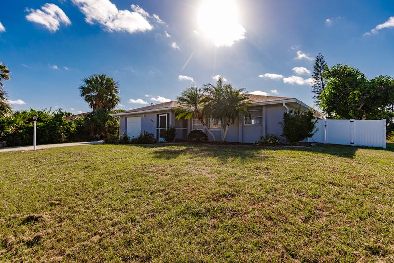 House for rent at 11065 Waterford Ave, Englewood, FL 34224