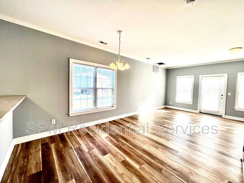 House for rent at 164A Twin Oaks Dr, Hampstead, NC 28443