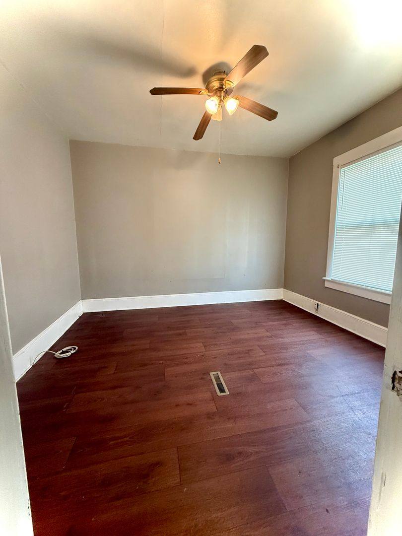 Apartment for rent at 171 Spring St, Gloversville, NY 12078
