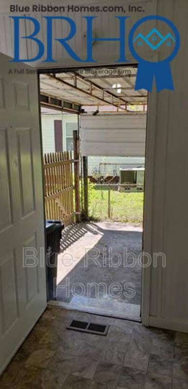 House for rent at 3943 Briargate Ave, Knoxville, TN 37919