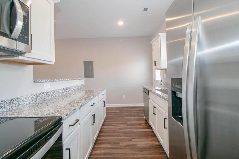 Townhouse for rent at 1115-I1 Hillwood Dr, Clarksville, TN 37040