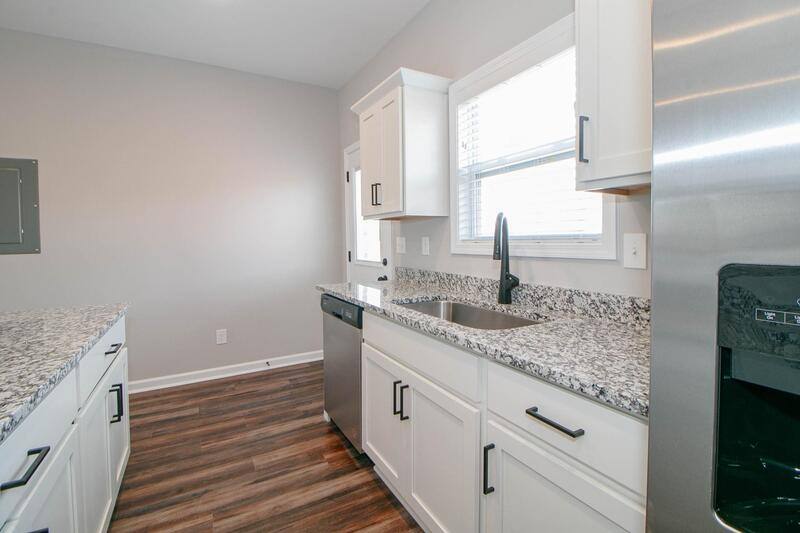 Townhouse for rent at 1115-I1 Hillwood Dr, Clarksville, TN 37040