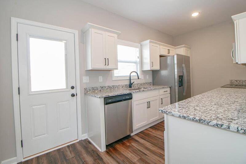 Townhouse for rent at 1115-I1 Hillwood Dr, Clarksville, TN 37040