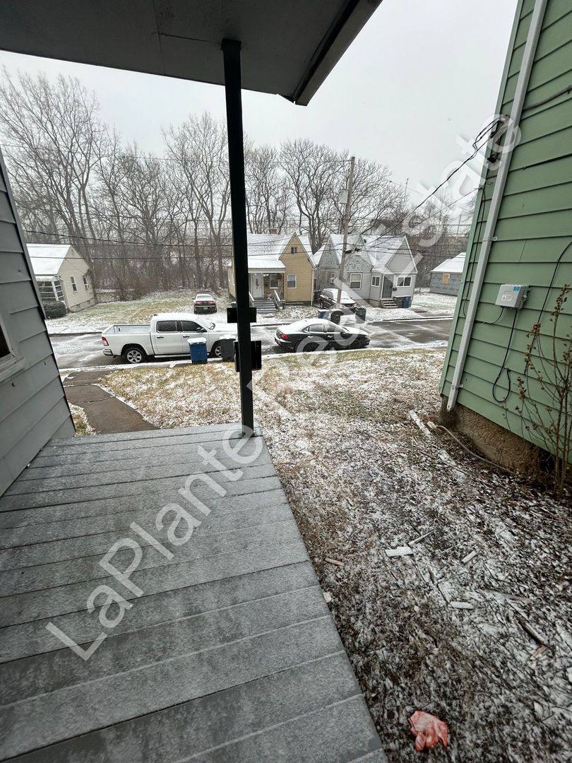 House for rent at 1804 Bigelow St, Toledo, OH 43613
