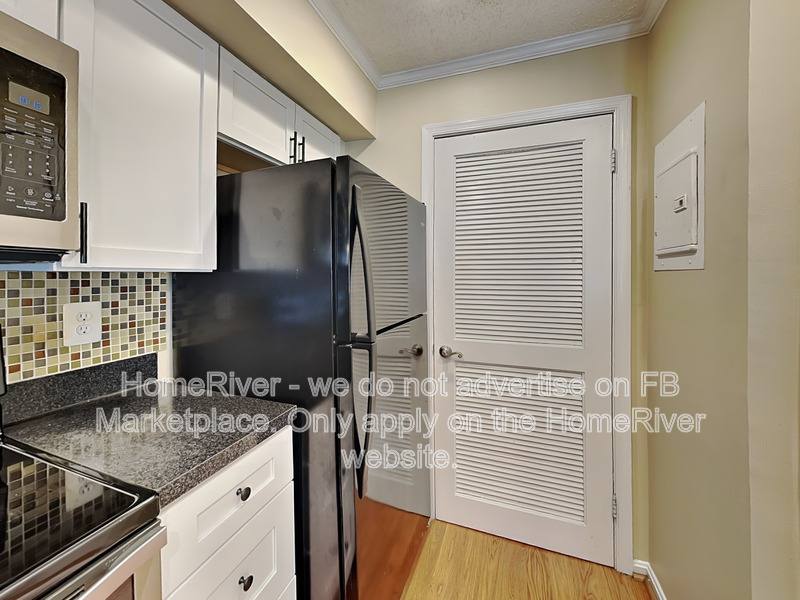 Condo for rent at 6013 Curtier Dr #A, Alexandria, VA 22310
