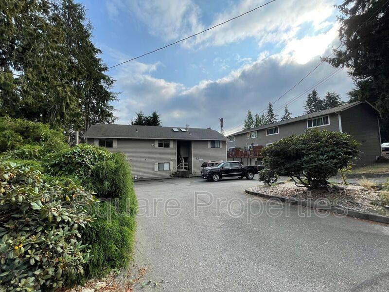 Apartment for rent at 2720 204th St SW #C, Lynnwood, WA 98036