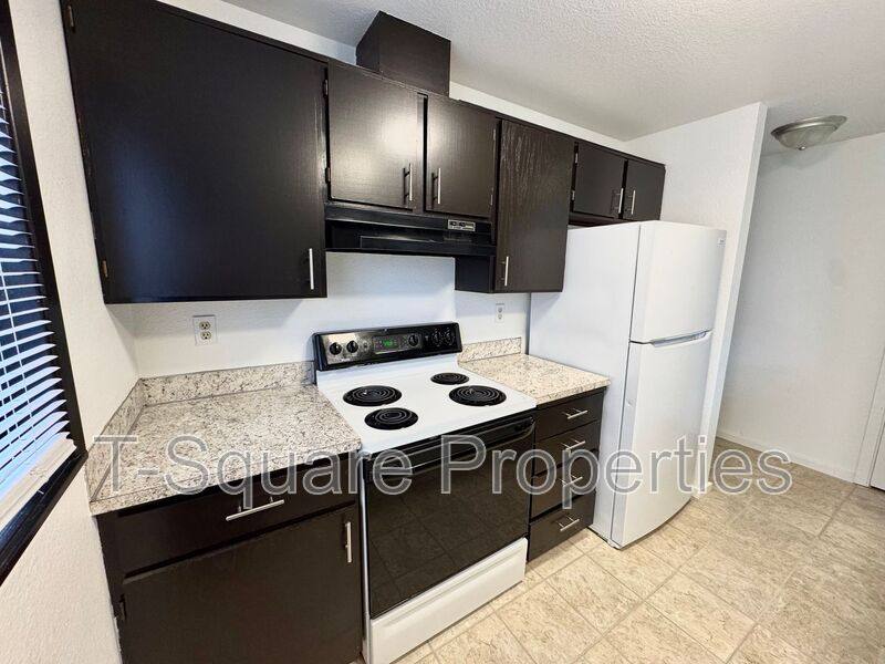 Apartment for rent at 2720 204th St SW #C, Lynnwood, WA 98036