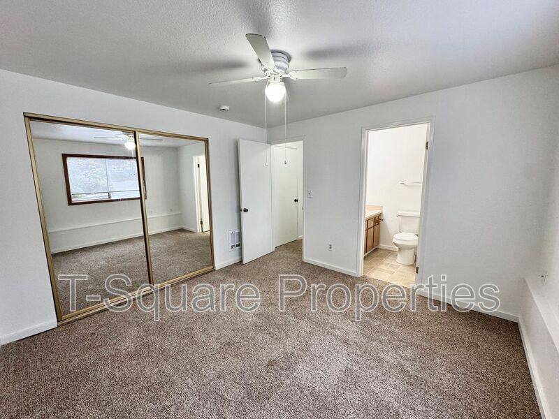 Apartment for rent at 2720 204th St SW #C, Lynnwood, WA 98036