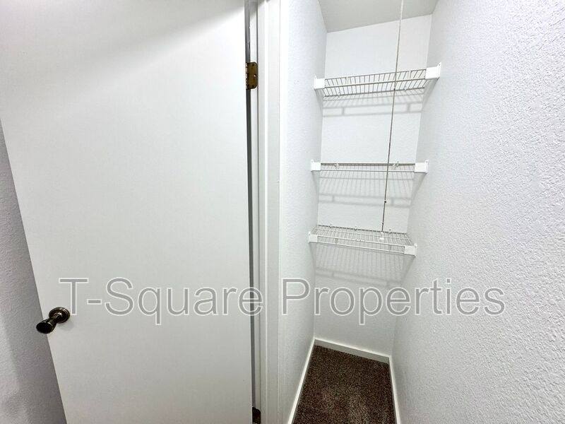 Apartment for rent at 2720 204th St SW #C, Lynnwood, WA 98036