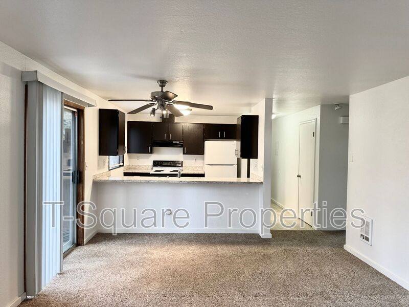 Apartment for rent at 2720 204th St SW #C, Lynnwood, WA 98036