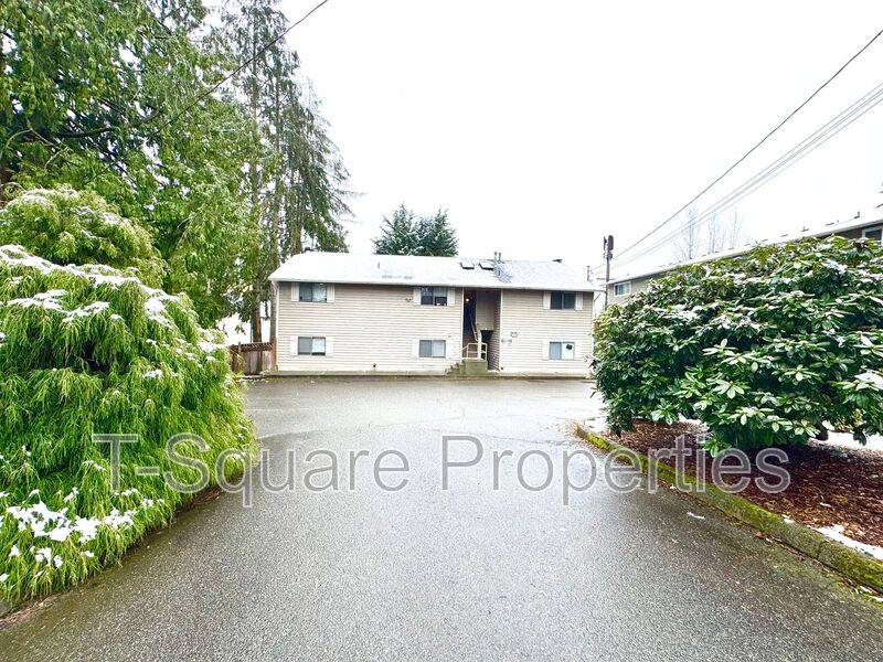 Apartment for rent at 2720 204th St SW #C, Lynnwood, WA 98036