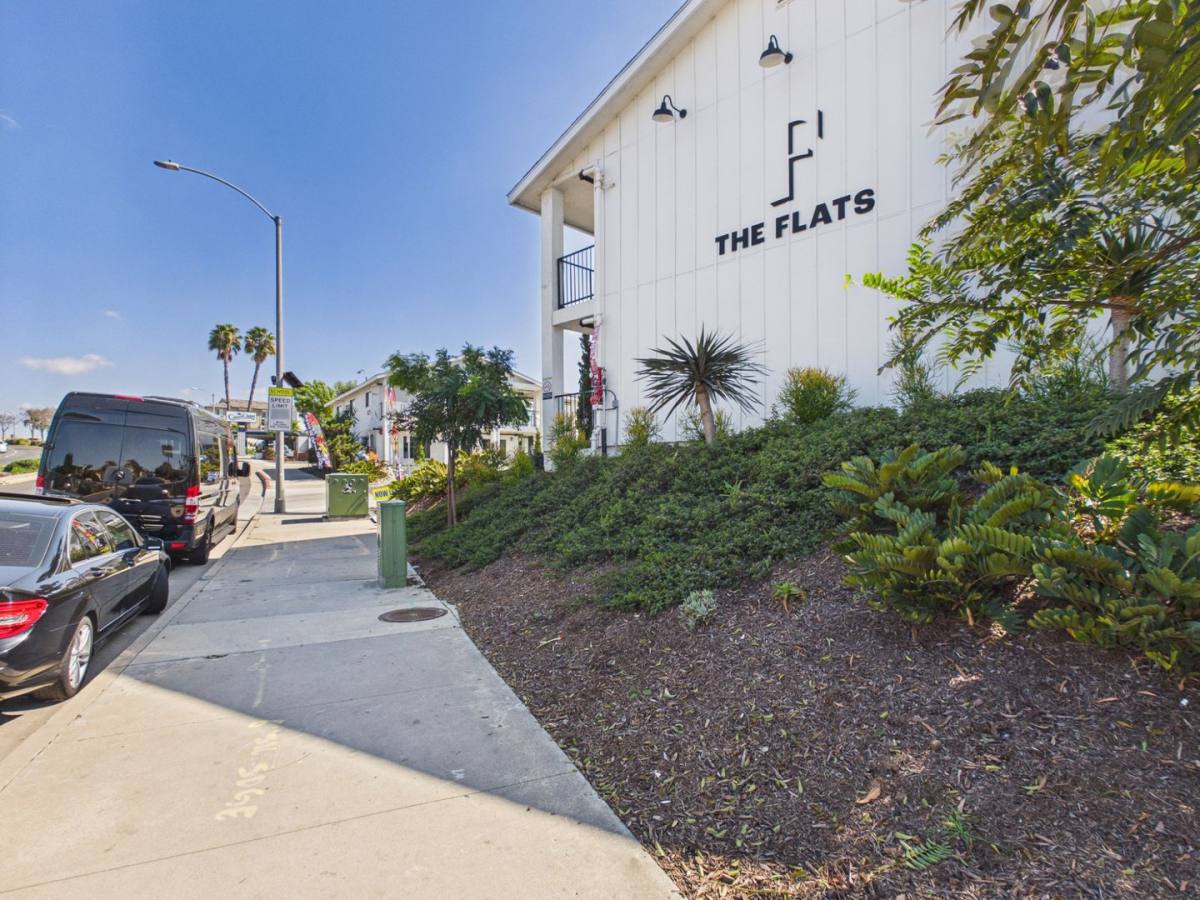The Flats, 7475 El Cajon Blvd, La Mesa, CA 91942 - Apartment for Rent - Image 3