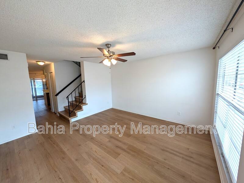 Townhouse for rent at 6740 121st Ave #6, Largo, FL 33773