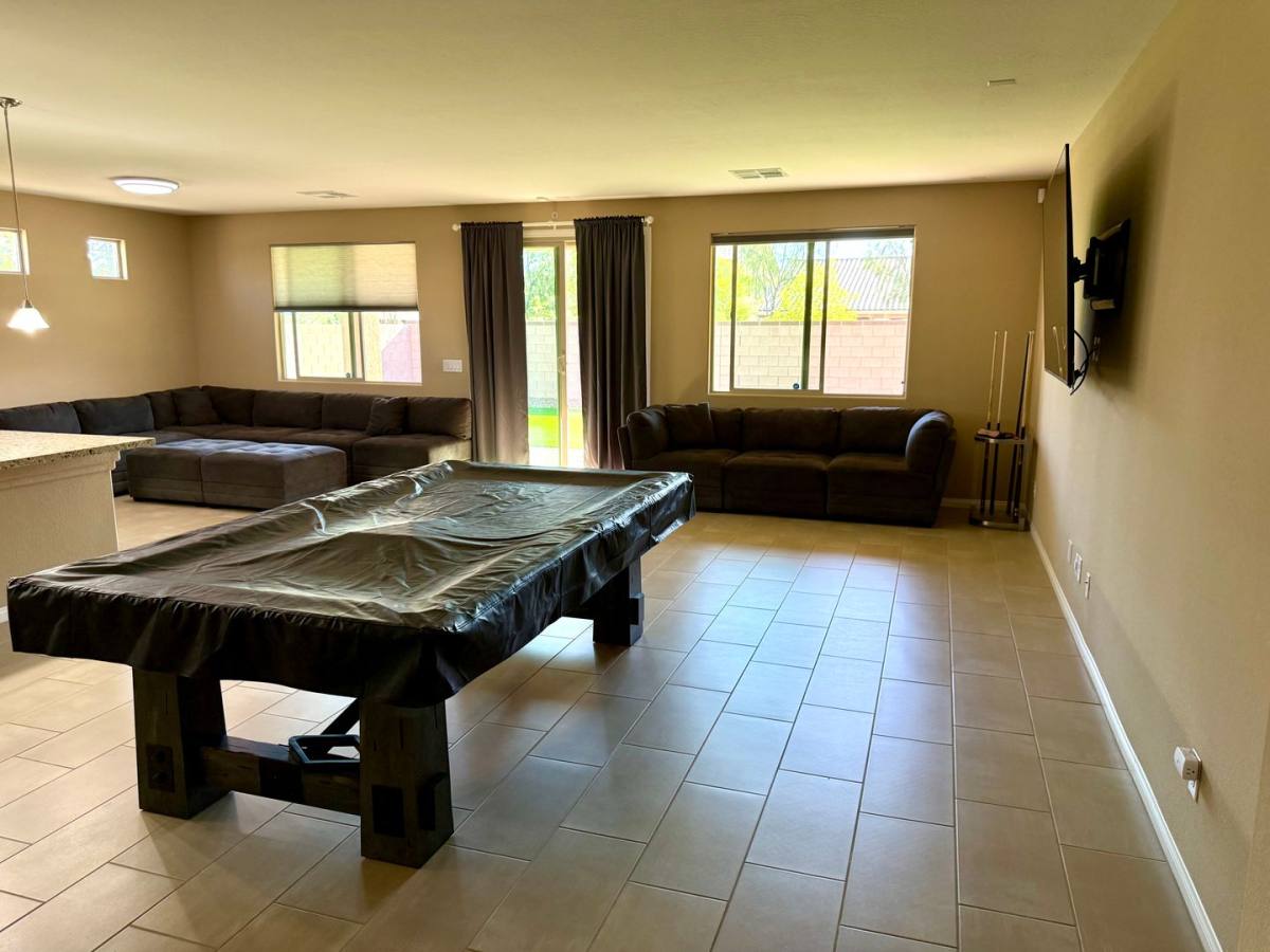 House for rent at 6298 Starflare, Las Vegas, NV 89148