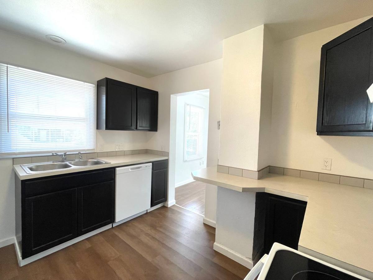 Apartment for rent at 1310 1312 Mahan Ave, Richland, WA 99354
