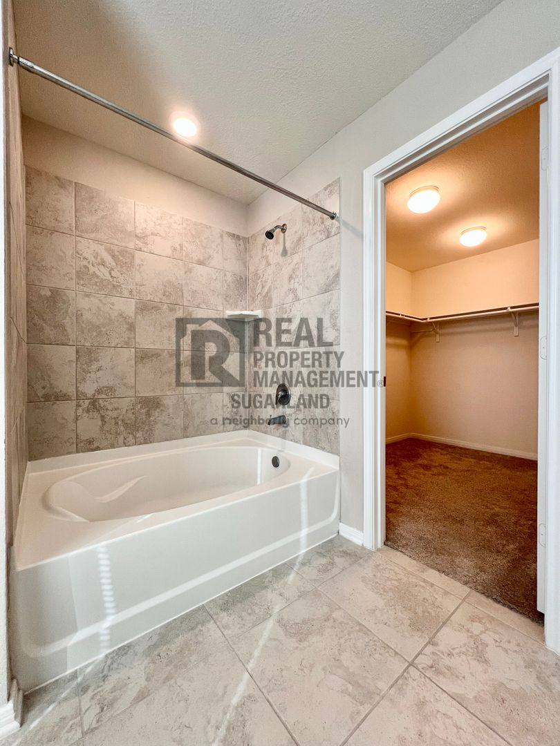 House for rent at 19815 Blushdawn Sierra, Cypress, TX 77433
