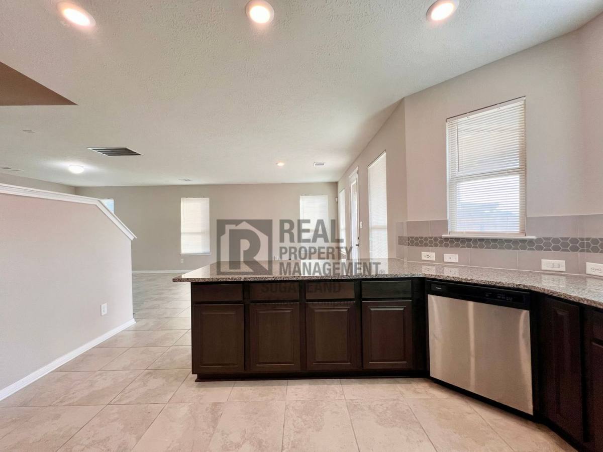 House for rent at 19815 Blushdawn Sierra, Cypress, TX 77433