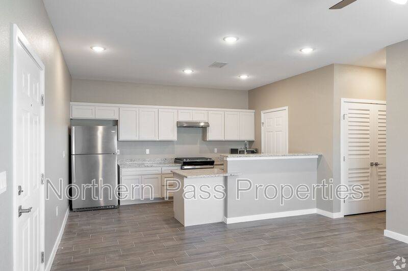 House for rent at 9779 McCombs #E-4, El Paso, TX 79924