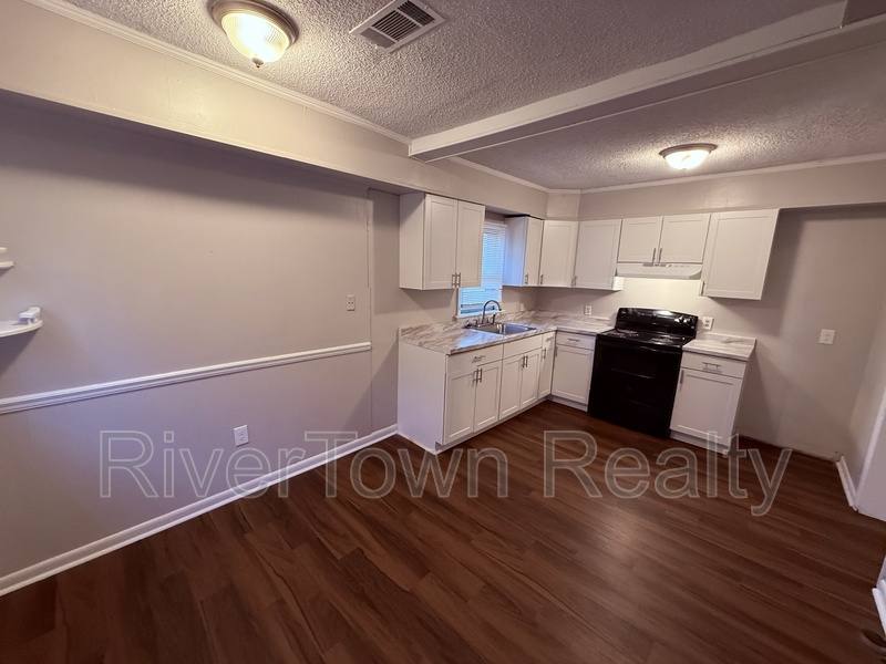 House for rent at 1454 Delano Ave, Memphis, TN 38127