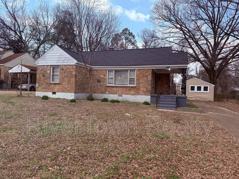 House for rent at 1454 Delano Ave, Memphis, TN 38127