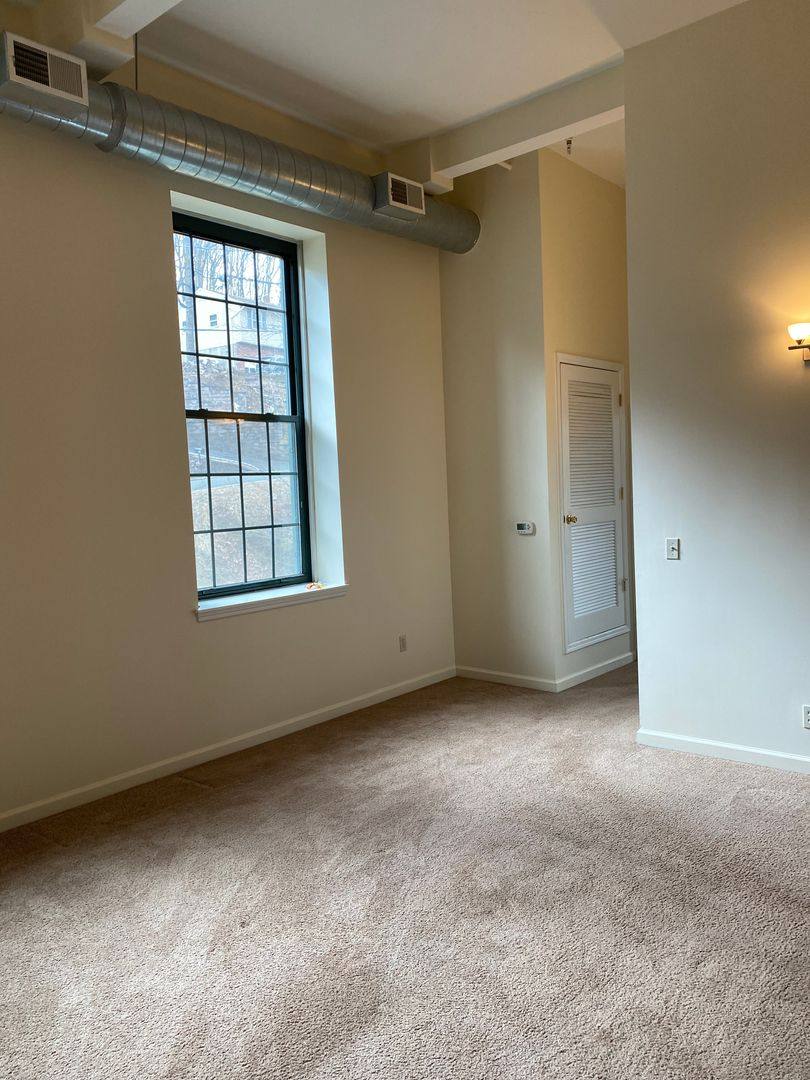 Apartment for rent at 91 Park Heights Ave, Dover, NJ 07801
