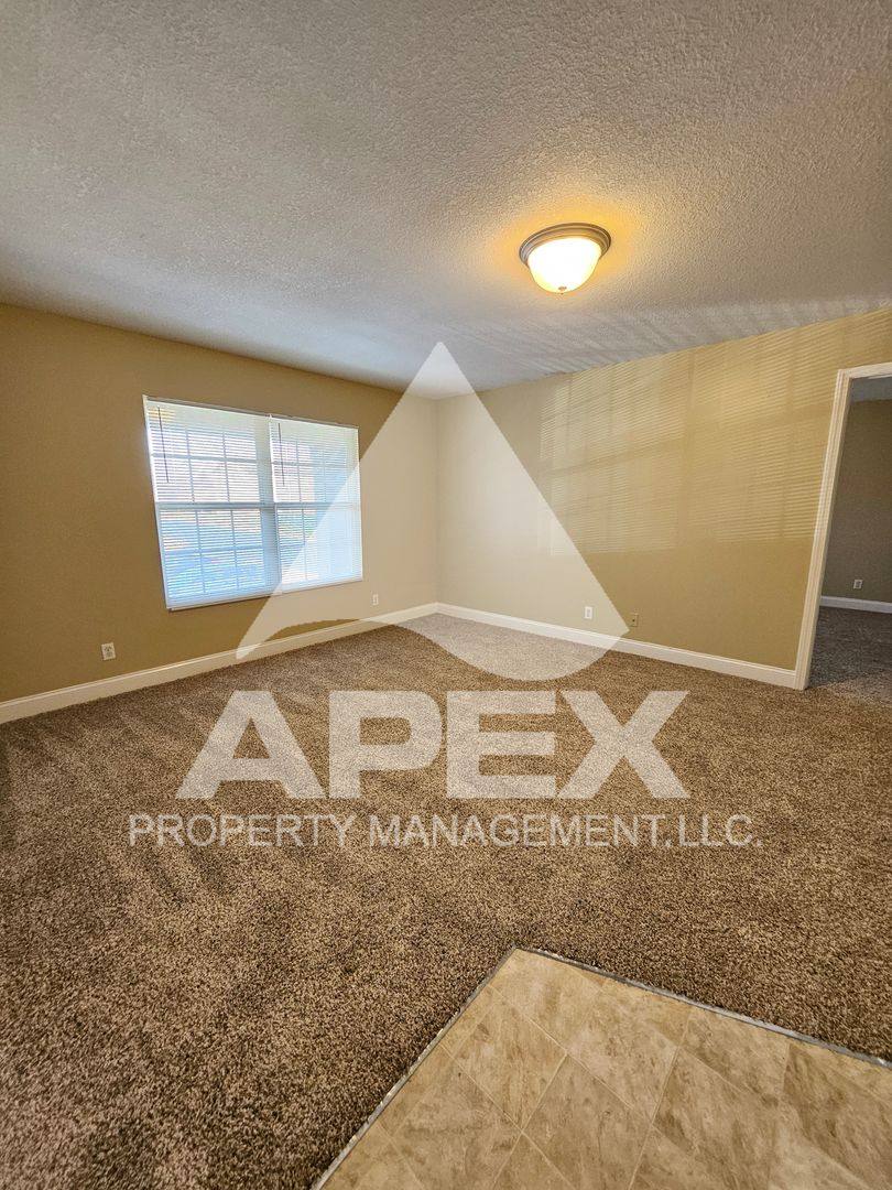 Apartment for rent at 1540 E Old Topside Rd, Louisville, TN 37777