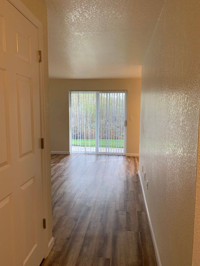 Apartment for rent at 4665 Campbell Dr SE, Salem, OR 97317