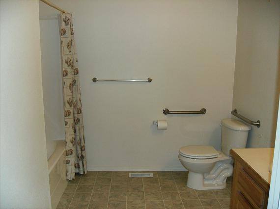 Apartment for rent at 1212 Columbia, Moses Lake, WA 98837